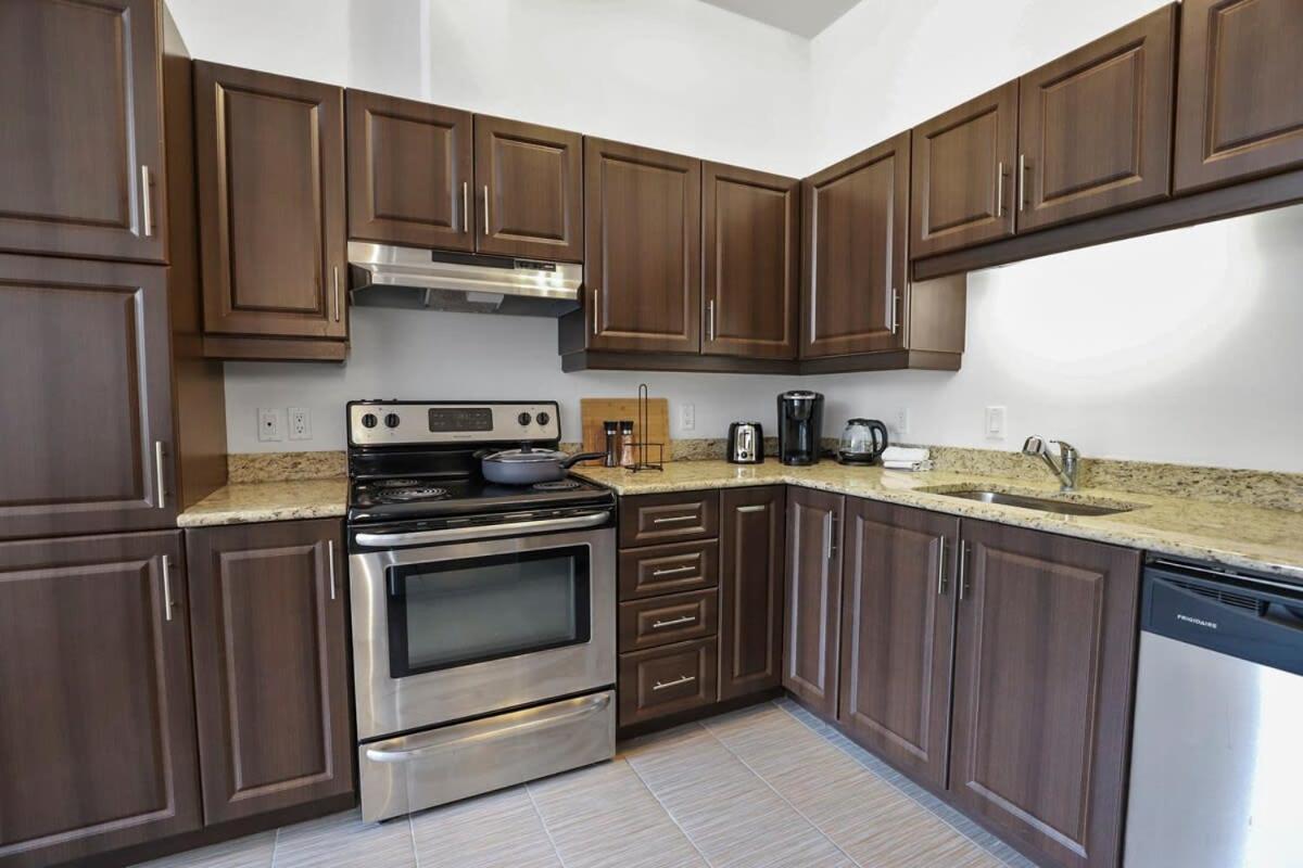 M11 The Star Wars Suite 3Br Downtown Montreal Bagian luar foto